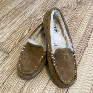 UGG Ansley Water Resistant Slipper chestnut suede size 7